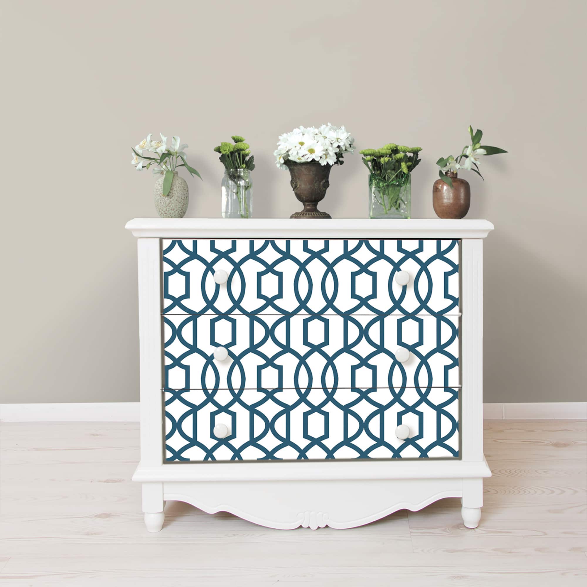 NuWallpaper Navy Grand Trellis Peel & Stick Wallpaper